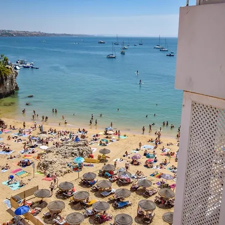 Apartman & Stylish 2 Bedroom W/ Balcony Cascais