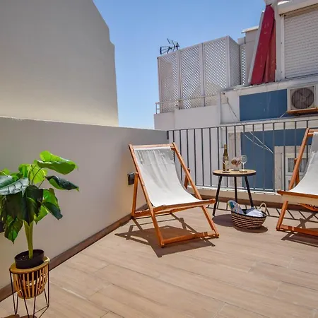 & Stylish 2 Bedroom W/ Balcony Apartman Cascais