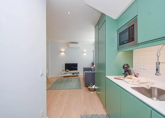 & Stylish 2 Bedroom W/ Balcony * كاسكايس